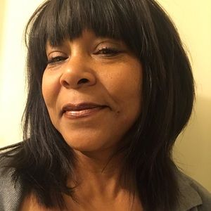 Meet your Posher, Carol